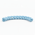 Tour De Lit Tresse Bleu Clair à 3 Brins - Vignette | Mon Tour de Lit Tresse